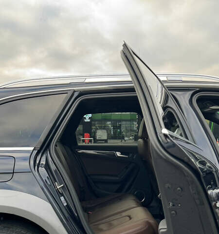 Черный Ауди А4 Олроуд, объемом двигателя 2 л и пробегом 185 тыс. км за 15200 $, фото 25 на Automoto.ua