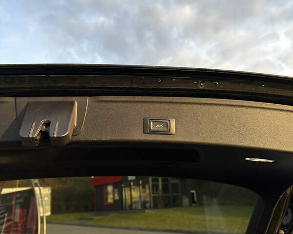 Ауди А4 Олроуд 2018 в Львове на Automoto.ua Черный Ауди А4 Олроуд, объемом двигателя 1.97 л и пробегом 270 тыс. км за 22500 $, фото 17 на Automoto.ua