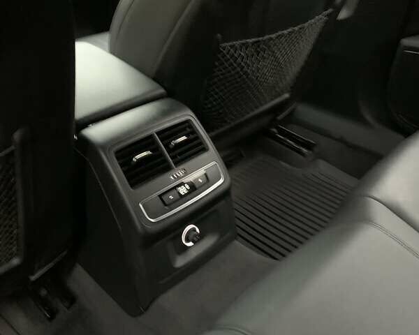 Черный Ауди А4 Олроуд, объемом двигателя 1.98 л и пробегом 140 тыс. км за 23500 $, фото 26 на Automoto.ua