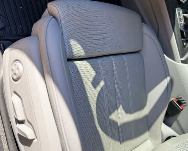 Черный Ауди А4 Олроуд, объемом двигателя 1.98 л и пробегом 123 тыс. км за 25900 $, фото 16 на Automoto.ua