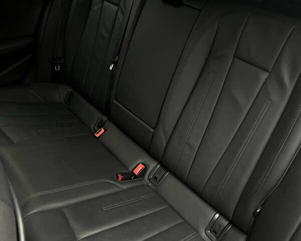 Красный Ауди А4 Олроуд, объемом двигателя 1.98 л и пробегом 249 тыс. км за 20100 $, фото 12 на Automoto.ua