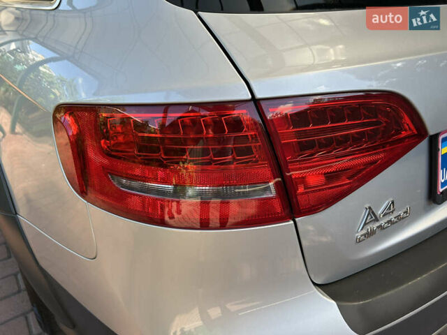 Серый Ауди А4 Олроуд, объемом двигателя 2 л и пробегом 207 тыс. км за 10900 $, фото 16 на Automoto.ua