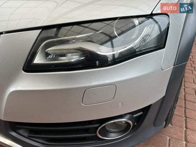 Серый Ауди А4 Олроуд, объемом двигателя 2 л и пробегом 207 тыс. км за 10999 $, фото 11 на Automoto.ua