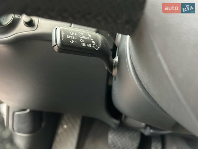 Серый Ауди А4 Олроуд, объемом двигателя 2 л и пробегом 207 тыс. км за 10999 $, фото 45 на Automoto.ua