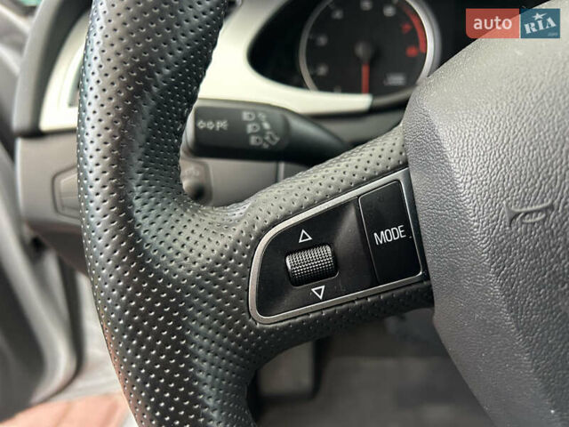 Серый Ауди А4 Олроуд, объемом двигателя 2 л и пробегом 207 тыс. км за 10999 $, фото 36 на Automoto.ua