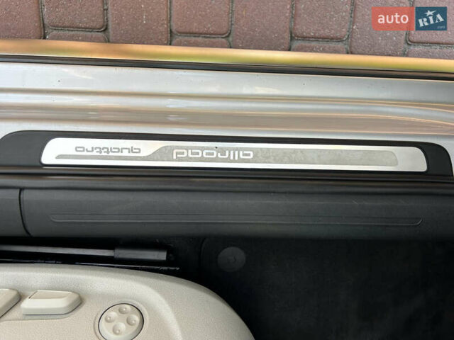 Серый Ауди А4 Олроуд, объемом двигателя 2 л и пробегом 207 тыс. км за 10900 $, фото 58 на Automoto.ua