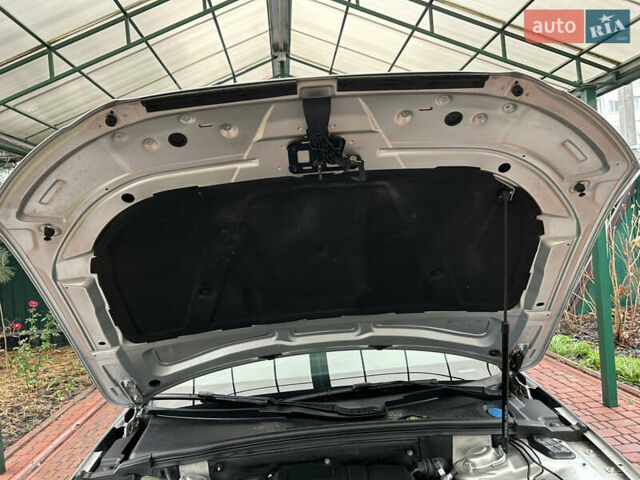 Серый Ауди А4 Олроуд, объемом двигателя 2 л и пробегом 207 тыс. км за 10999 $, фото 75 на Automoto.ua