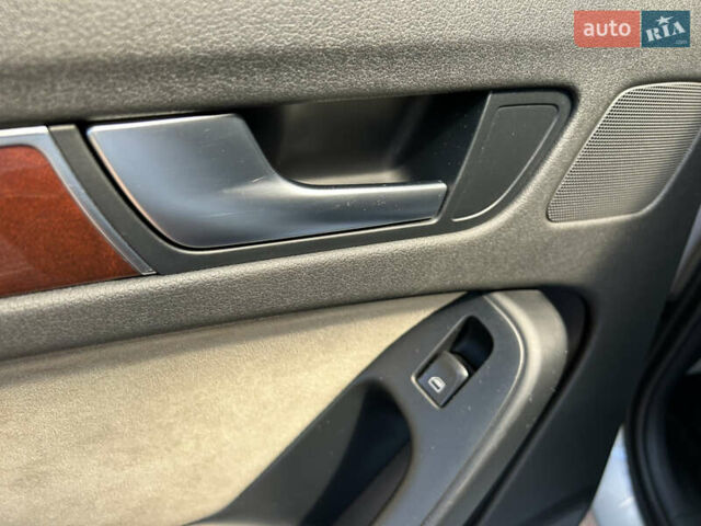 Серый Ауди А4 Олроуд, объемом двигателя 2 л и пробегом 207 тыс. км за 10900 $, фото 54 на Automoto.ua