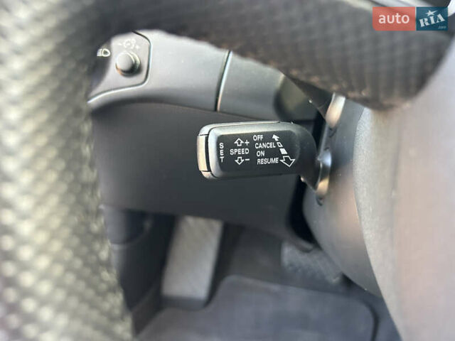 Серый Ауди А4 Олроуд, объемом двигателя 2 л и пробегом 207 тыс. км за 10900 $, фото 41 на Automoto.ua