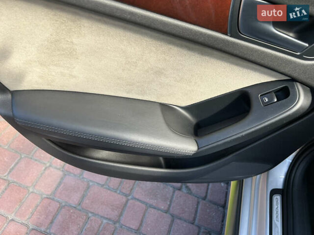 Серый Ауди А4 Олроуд, объемом двигателя 2 л и пробегом 207 тыс. км за 10900 $, фото 55 на Automoto.ua