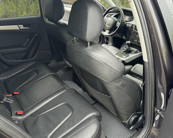 Сірий Ауді A4 Allroad, об'ємом двигуна 2 л та пробігом 310 тис. км за 10800 $, фото 8 на Automoto.ua