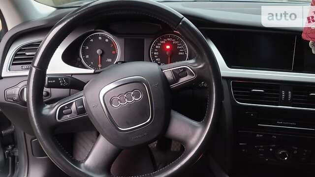 Сірий Ауді A4 Allroad, об'ємом двигуна 2 л та пробігом 122 тис. км за 11500 $, фото 16 на Automoto.ua