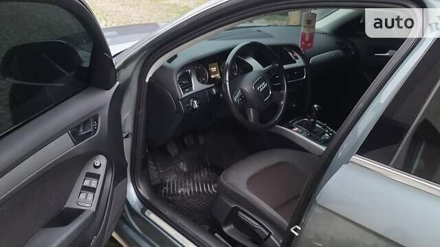 Сірий Ауді A4 Allroad, об'ємом двигуна 2 л та пробігом 122 тис. км за 11000 $, фото 18 на Automoto.ua