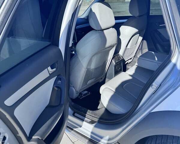 Серый Ауди А4 Олроуд, объемом двигателя 1.98 л и пробегом 264 тыс. км за 10000 $, фото 10 на Automoto.ua