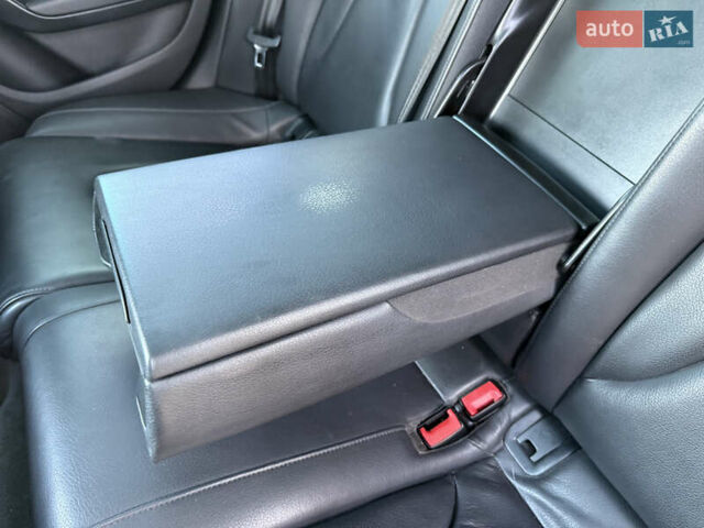 Сірий Ауді A4 Allroad, об'ємом двигуна 1.98 л та пробігом 338 тис. км за 12500 $, фото 45 на Automoto.ua