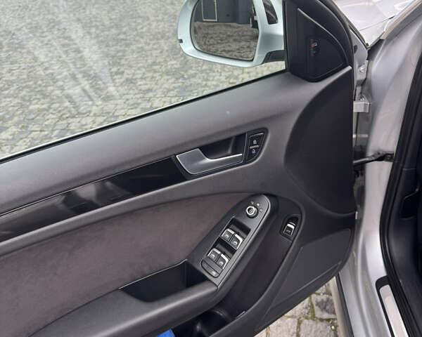 Сірий Ауді A4 Allroad, об'ємом двигуна 1.97 л та пробігом 306 тис. км за 13500 $, фото 12 на Automoto.ua