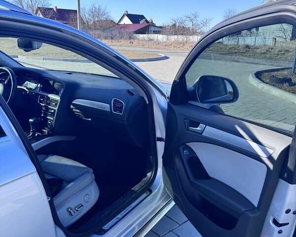 Серый Ауди А4 Олроуд, объемом двигателя 1.98 л и пробегом 264 тыс. км за 10000 $, фото 4 на Automoto.ua