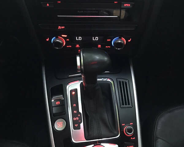 Серый Ауди А4 Олроуд, объемом двигателя 2 л и пробегом 288 тыс. км за 12300 $, фото 5 на Automoto.ua