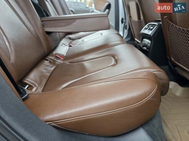 Серый Ауди А4 Олроуд, объемом двигателя 2 л и пробегом 207 тыс. км за 12777 $, фото 98 на Automoto.ua