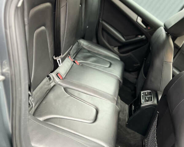 Серый Ауди А4 Олроуд, объемом двигателя 2 л и пробегом 251 тыс. км за 11350 $, фото 22 на Automoto.ua