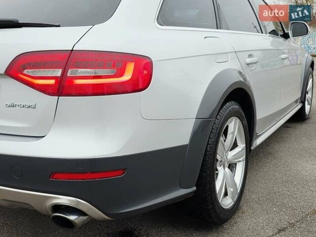 Серый Ауди А4 Олроуд, объемом двигателя 2 л и пробегом 207 тыс. км за 12777 $, фото 31 на Automoto.ua