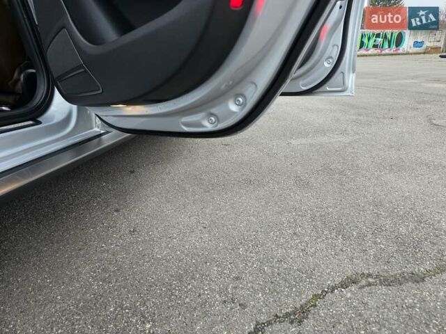 Серый Ауди А4 Олроуд, объемом двигателя 2 л и пробегом 207 тыс. км за 12777 $, фото 101 на Automoto.ua