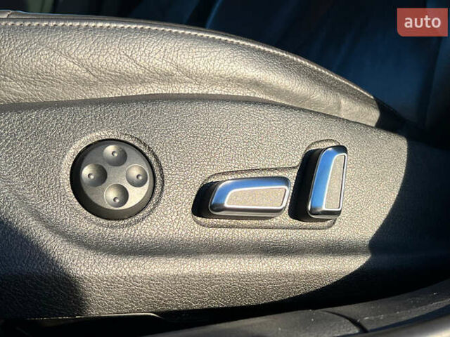 Сірий Ауді A4 Allroad, об'ємом двигуна 1.98 л та пробігом 260 тис. км за 12890 $, фото 16 на Automoto.ua