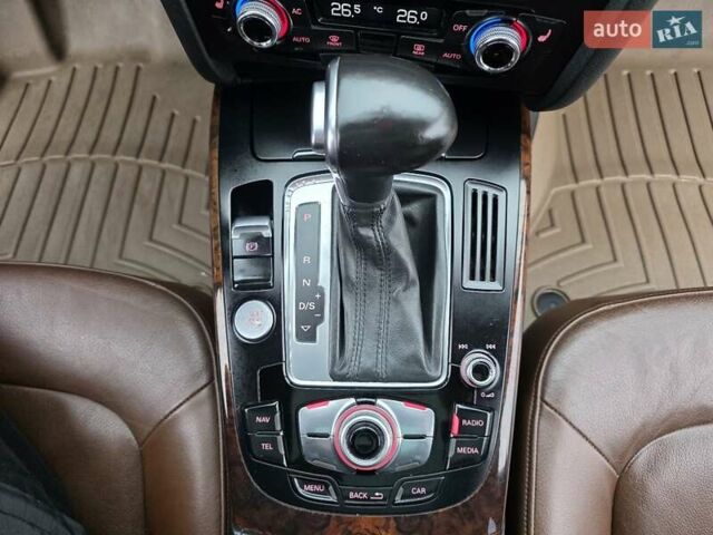 Серый Ауди А4 Олроуд, объемом двигателя 2 л и пробегом 207 тыс. км за 12777 $, фото 60 на Automoto.ua