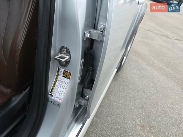 Серый Ауди А4 Олроуд, объемом двигателя 2 л и пробегом 207 тыс. км за 12777 $, фото 61 на Automoto.ua