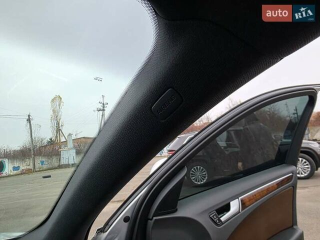 Серый Ауди А4 Олроуд, объемом двигателя 2 л и пробегом 207 тыс. км за 12777 $, фото 69 на Automoto.ua