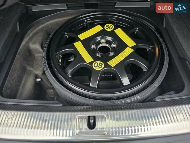 Серый Ауди А4 Олроуд, объемом двигателя 2 л и пробегом 207 тыс. км за 12777 $, фото 104 на Automoto.ua