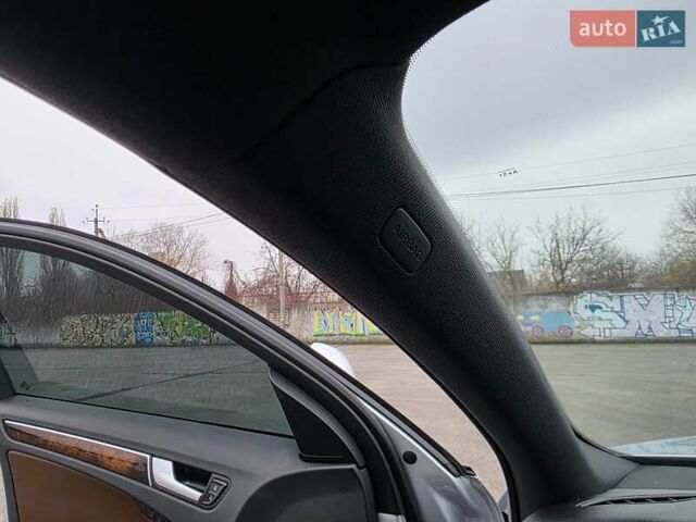 Серый Ауди А4 Олроуд, объемом двигателя 2 л и пробегом 207 тыс. км за 12777 $, фото 56 на Automoto.ua