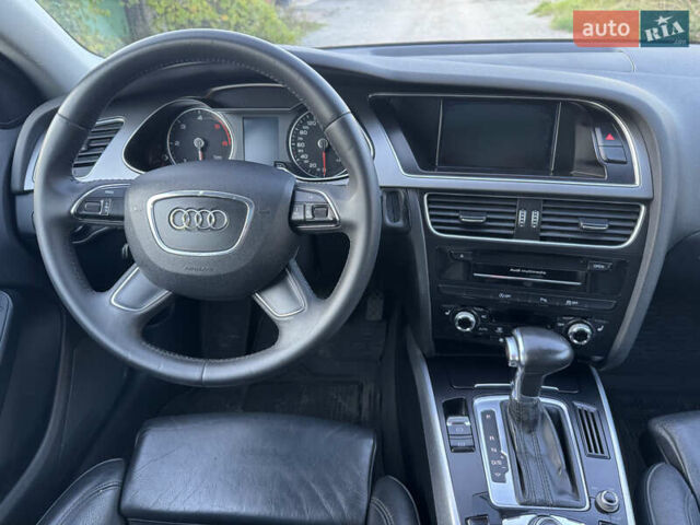Сірий Ауді A4 Allroad, об'ємом двигуна 2.97 л та пробігом 261 тис. км за 17500 $, фото 28 на Automoto.ua