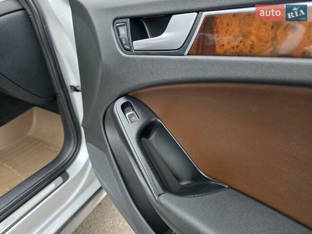 Серый Ауди А4 Олроуд, объемом двигателя 2 л и пробегом 207 тыс. км за 12777 $, фото 78 на Automoto.ua