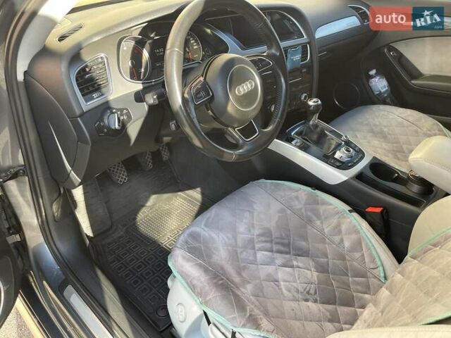 Серый Ауди А4 Олроуд, объемом двигателя 2 л и пробегом 195 тыс. км за 18999 $, фото 3 на Automoto.ua