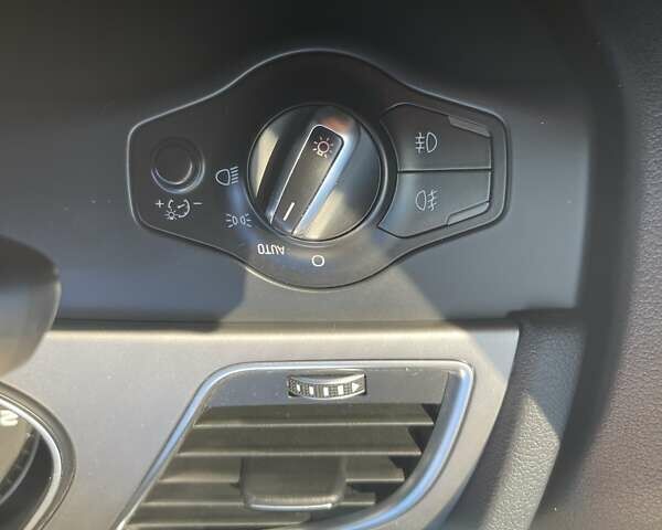 Серый Ауди А4 Олроуд, объемом двигателя 2 л и пробегом 195 тыс. км за 18999 $, фото 28 на Automoto.ua