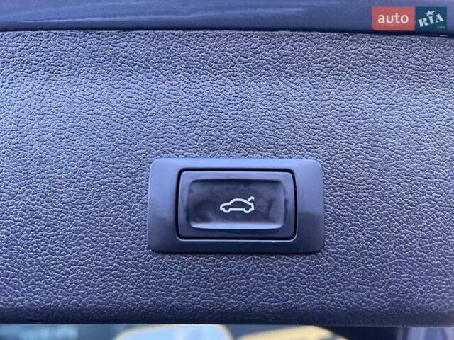 Ауді A4 Allroad 2014 у Хмельницькому на Automoto.ua Сірий Ауді A4 Allroad, об'ємом двигуна 1.98 л та пробігом 290 тис. км за 15700 $, фото 11 на Automoto.ua