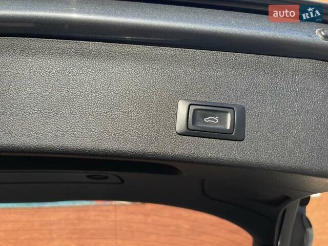 Серый Ауди А4 Олроуд, объемом двигателя 2 л и пробегом 195 тыс. км за 18999 $, фото 20 на Automoto.ua