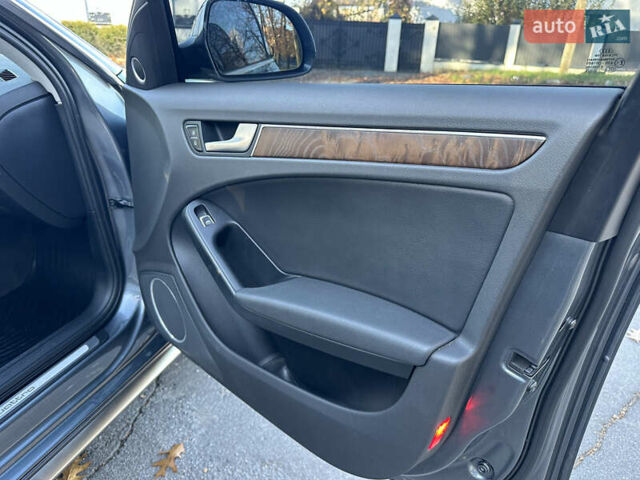 Серый Ауди А4 Олроуд, объемом двигателя 1.98 л и пробегом 225 тыс. км за 14500 $, фото 54 на Automoto.ua