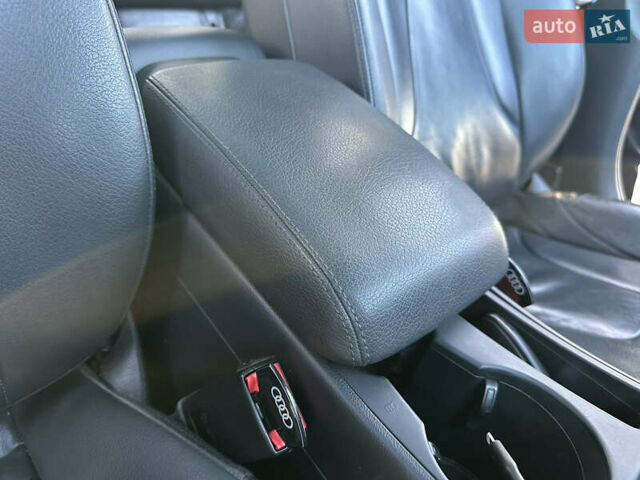 Серый Ауди А4 Олроуд, объемом двигателя 1.98 л и пробегом 225 тыс. км за 14500 $, фото 61 на Automoto.ua