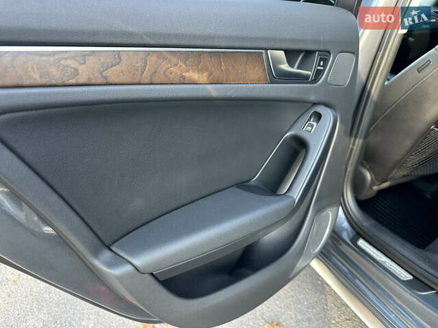 Серый Ауди А4 Олроуд, объемом двигателя 1.98 л и пробегом 225 тыс. км за 14500 $, фото 44 на Automoto.ua