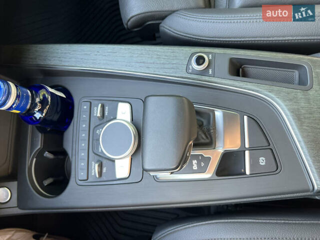 Серый Ауди А4 Олроуд, объемом двигателя 1.98 л и пробегом 51 тыс. км за 24999 $, фото 103 на Automoto.ua