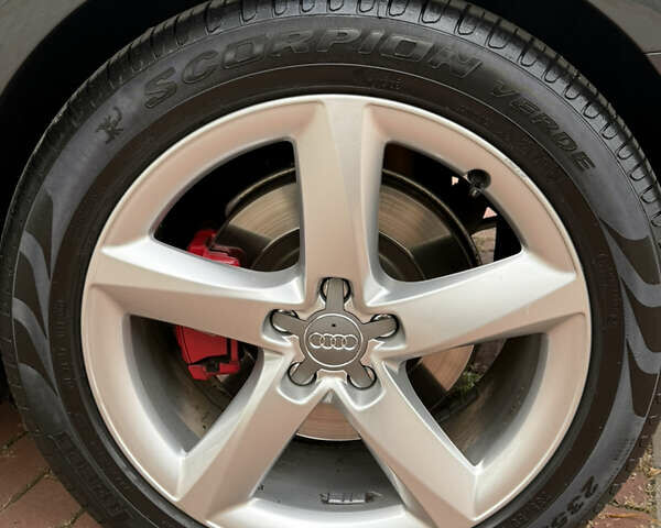 Сірий Ауді A4 Allroad, об'ємом двигуна 2 л та пробігом 157 тис. км за 21200 $, фото 61 на Automoto.ua