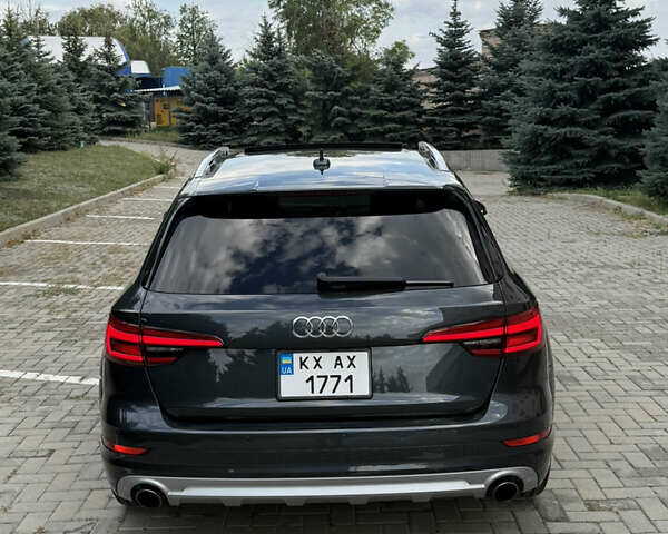 Сірий Ауді A4 Allroad, об'ємом двигуна 2 л та пробігом 157 тис. км за 21200 $, фото 3 на Automoto.ua