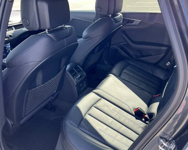 Серый Ауди А4 Олроуд, объемом двигателя 1.98 л и пробегом 51 тыс. км за 24999 $, фото 16 на Automoto.ua