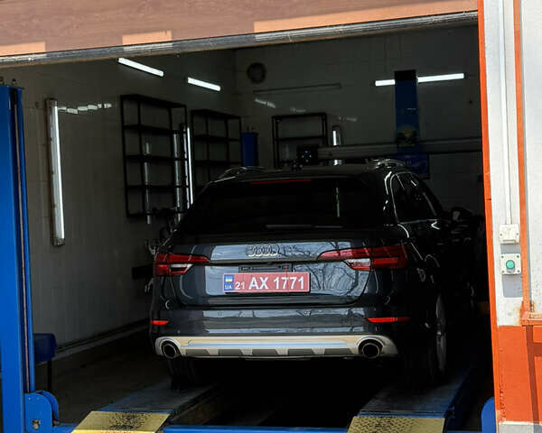 Сірий Ауді A4 Allroad, об'ємом двигуна 2 л та пробігом 157 тис. км за 21200 $, фото 94 на Automoto.ua