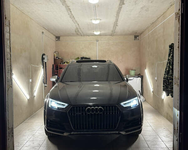 Сірий Ауді A4 Allroad, об'ємом двигуна 2 л та пробігом 157 тис. км за 21200 $, фото 10 на Automoto.ua