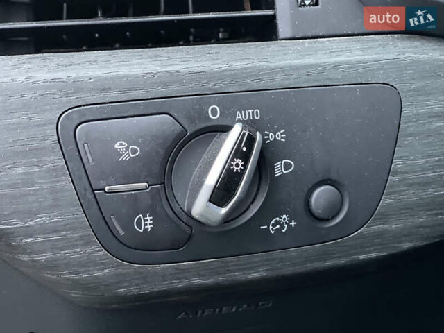 Серый Ауди А4 Олроуд, объемом двигателя 1.98 л и пробегом 187 тыс. км за 21500 $, фото 28 на Automoto.ua