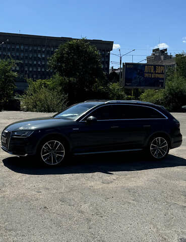 Серый Ауди А4 Олроуд, объемом двигателя 1.98 л и пробегом 110 тыс. км за 24500 $, фото 12 на Automoto.ua