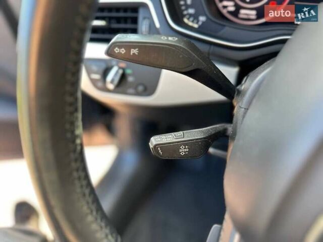 Серый Ауди А4 Олроуд, объемом двигателя 1.97 л и пробегом 260 тыс. км за 25000 $, фото 60 на Automoto.ua